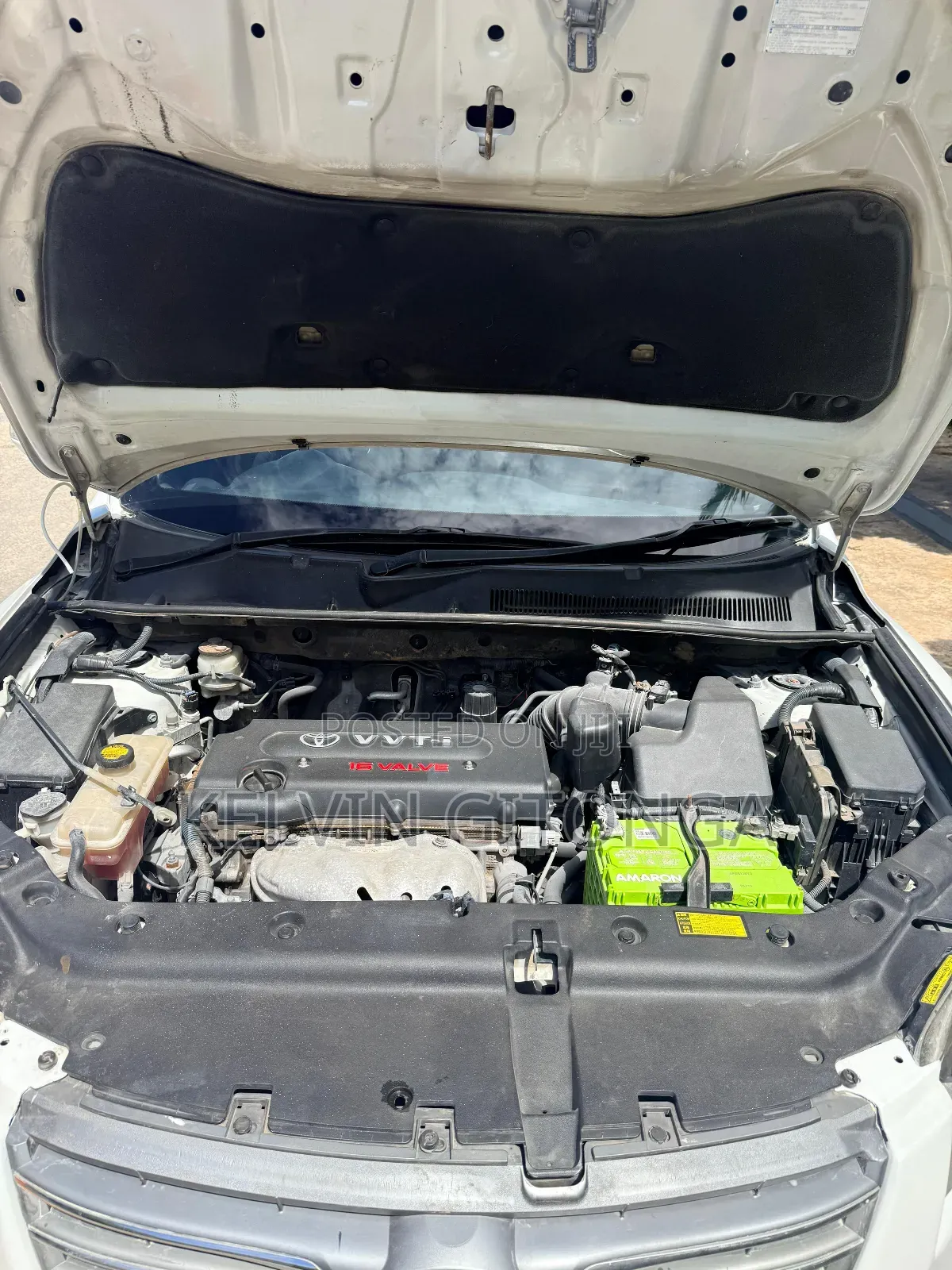 Toyota Vanguard 2013 White