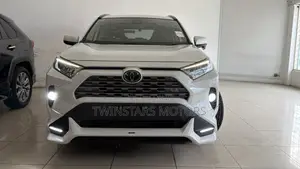 Toyota RAV4 Adventure AWD 2020 White