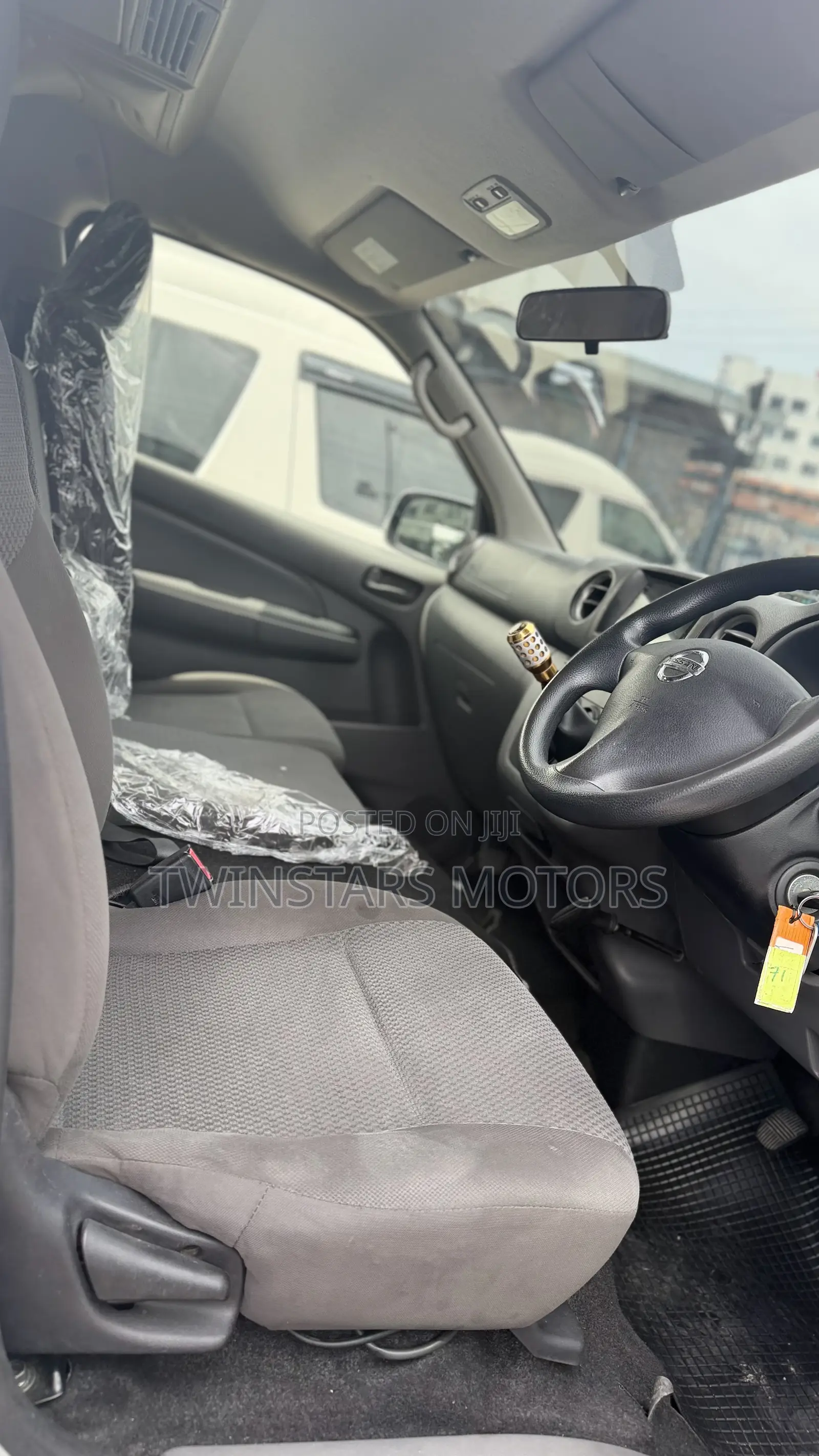 Nissan NV350 2019 Silver