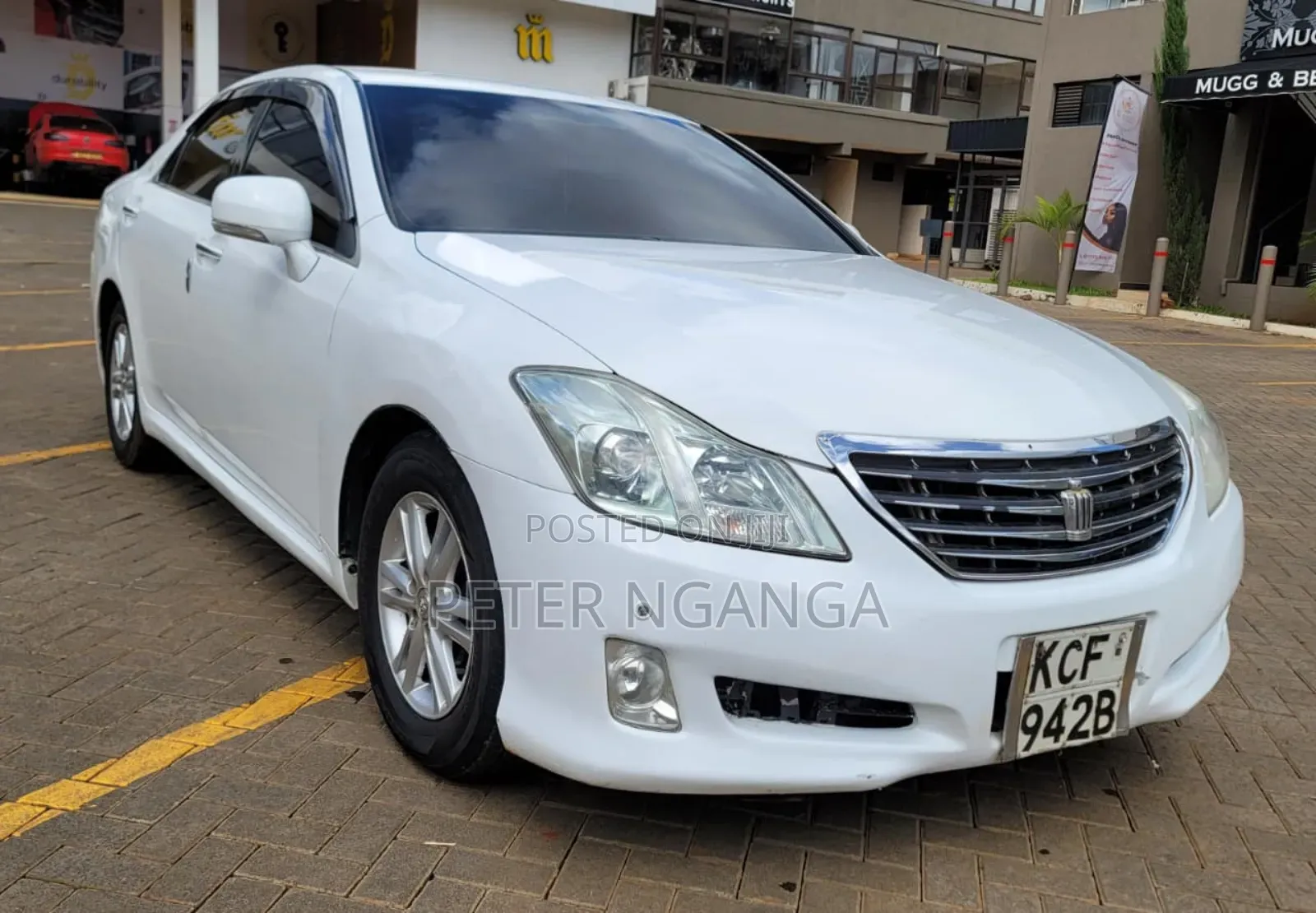 Toyota Crown 2009 White