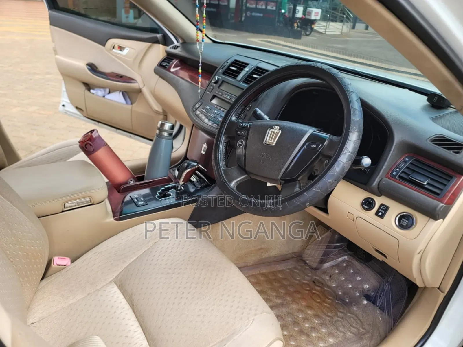 Toyota Crown 2009 White