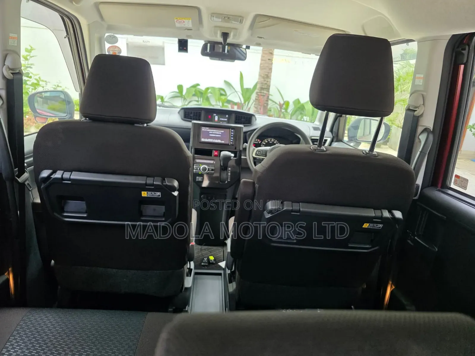 Toyota Roomy 1.0 AWD 2020 Maroon