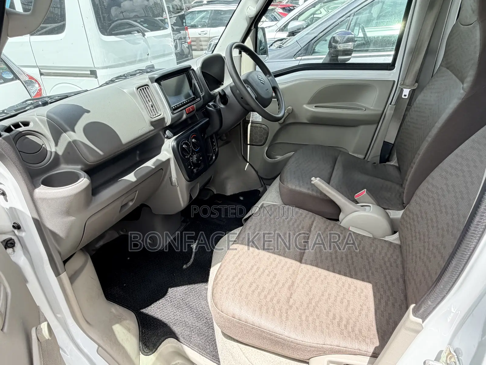 Suzuki Every Wagon 2019 White