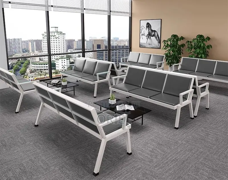 Waiting Bench:- 3-Link Steel Frame Waiting Bench