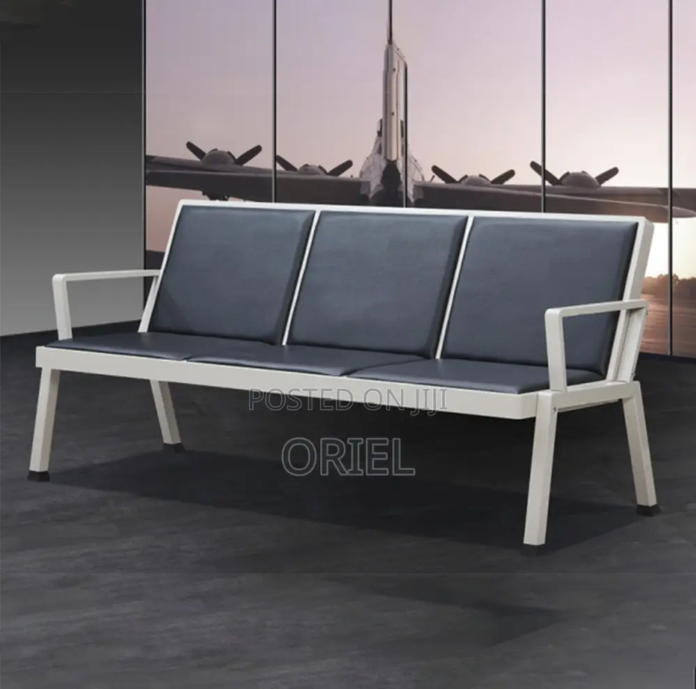 Waiting Bench:- 3-Link Steel Frame Waiting Bench