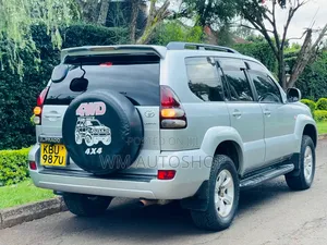 Toyota Land Cruiser 2007 Silver