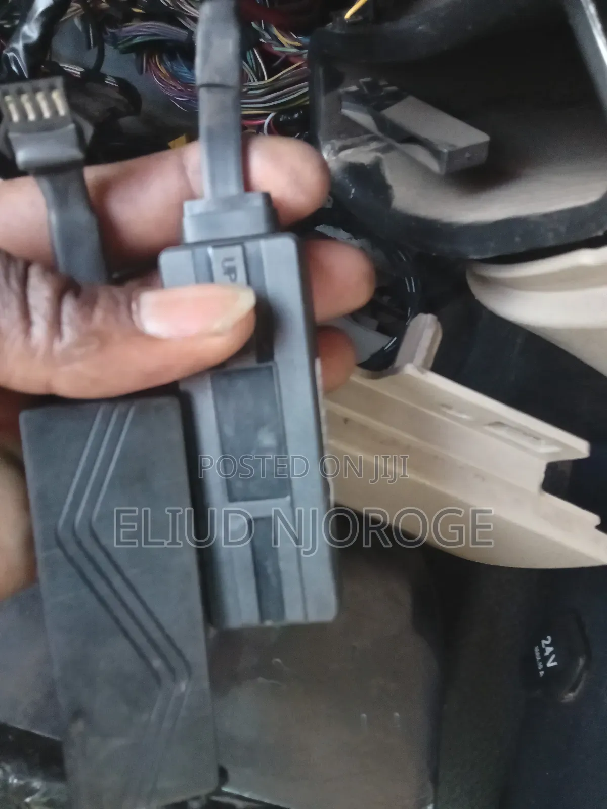 GPS/GPRS Tracking Installation