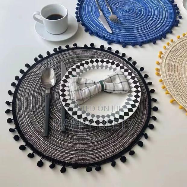 6pcs Round Table Placemats - thumbnail 2