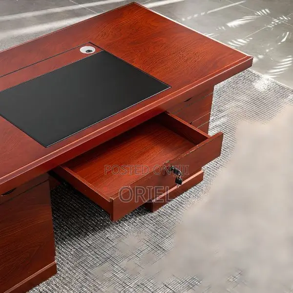 Office Desk:- 120cm Contemporary Executive Office Desk