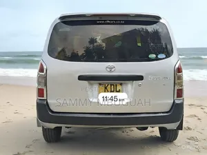 Toyota Probox 2016 Silver