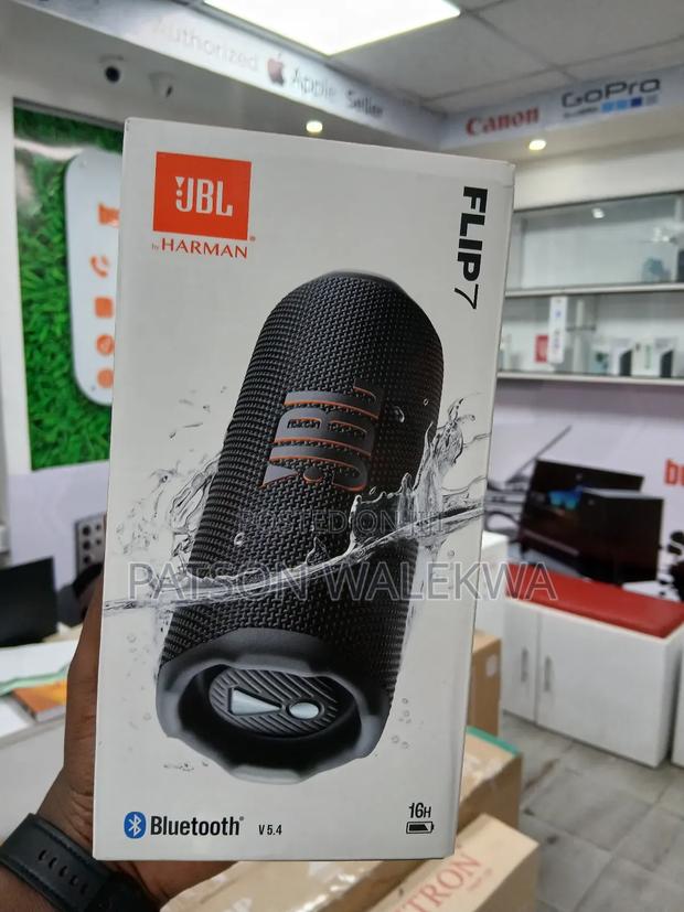 JBL Flip7 Portable Bluetooth Speaker - thumbnail 2