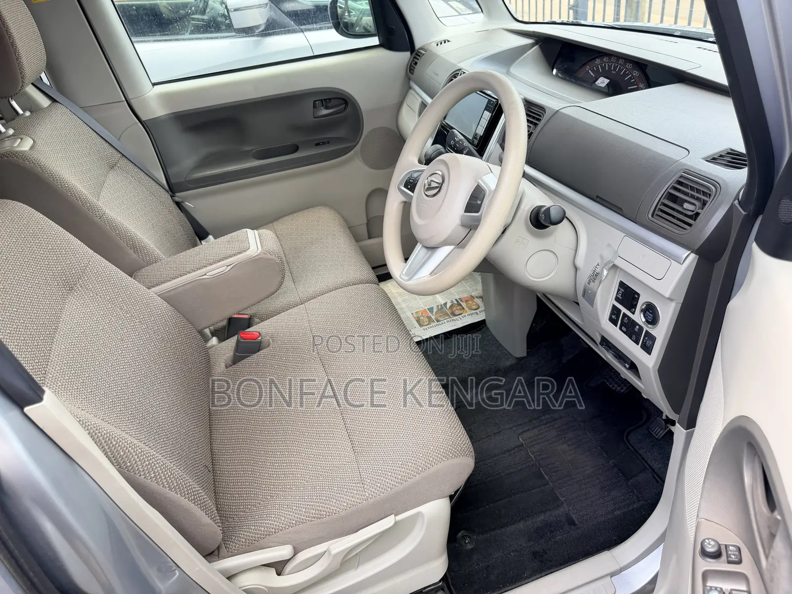 Daihatsu Tanto 2019 Silver