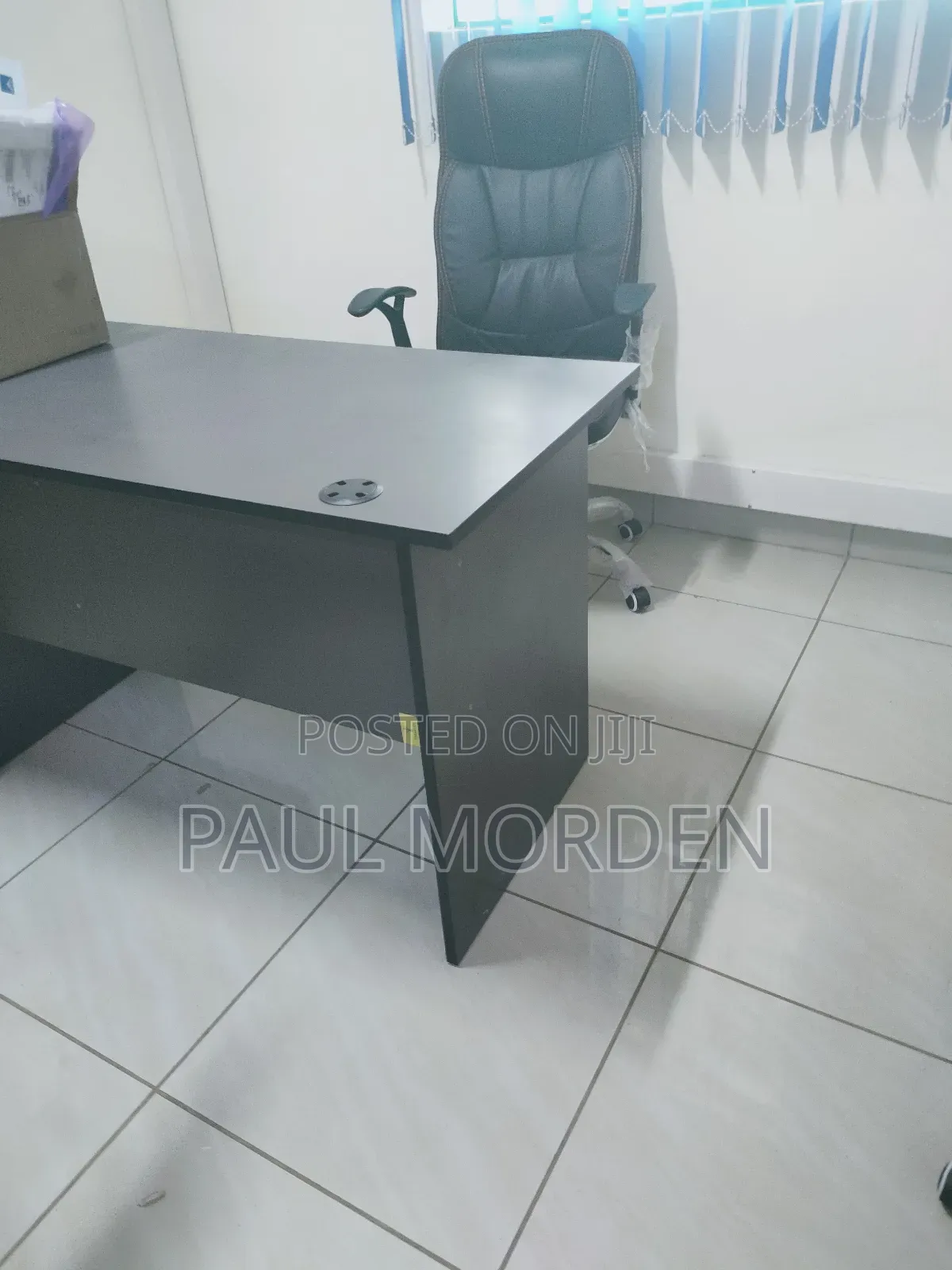 Complete Office Desk Chair Set_ Comfortable Professional