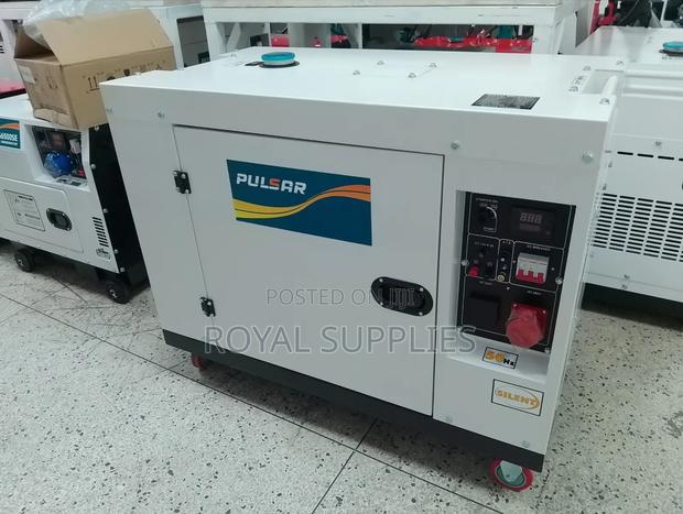 Heavy Duty 25kva Silent Diesel Generator - main view