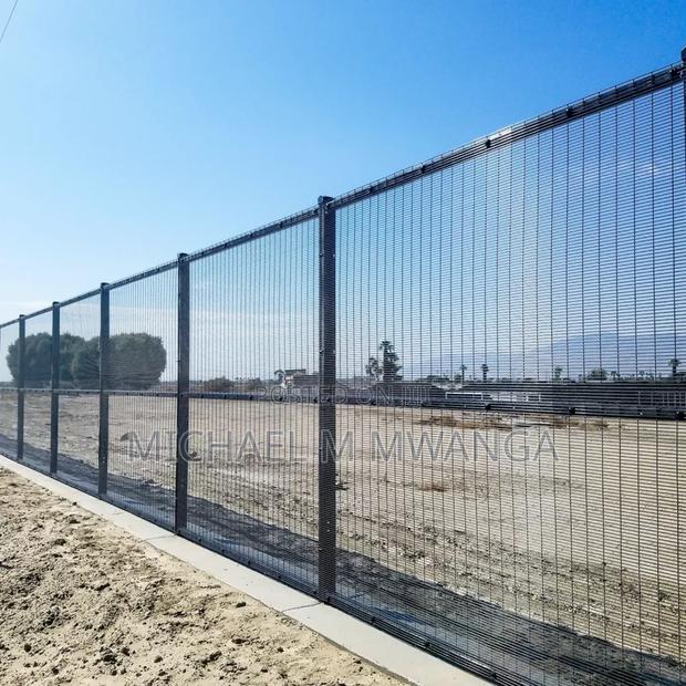 Intrusion Resistant Galvanized Clear View Anti Climb Fence