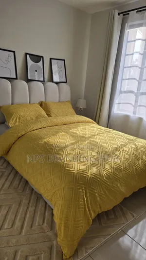 4pc Luxury Tufted Duvet Covers Size: *6*6/6*7* Sk