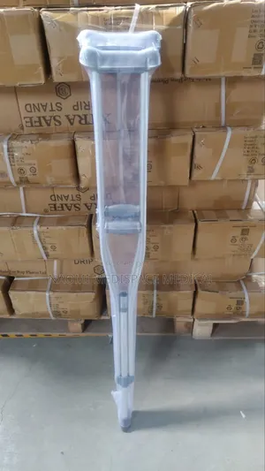 Underarm Crutches Pair