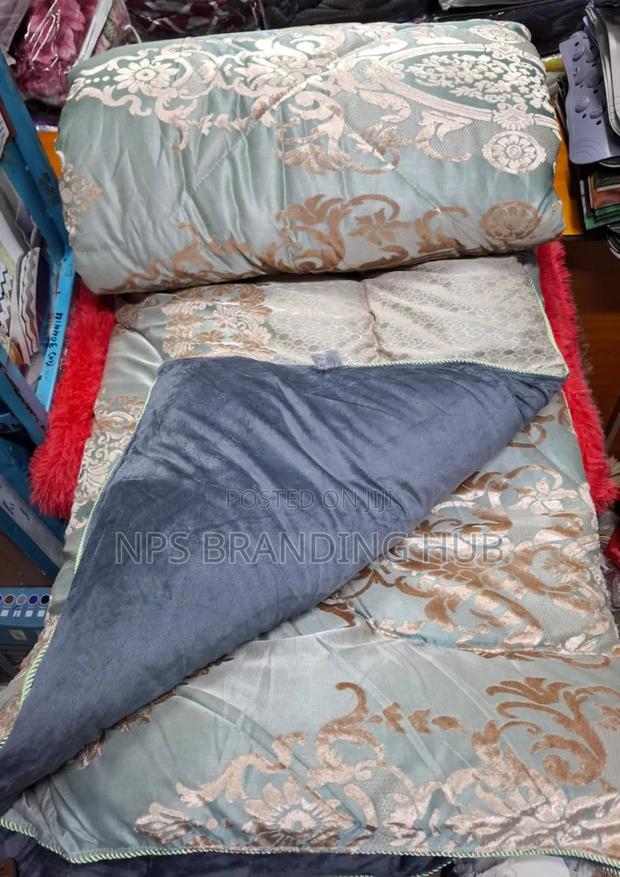 6pc Heavy Silk Warm Duvets Size: 6*6/6*7 Sk - thumbnail 3