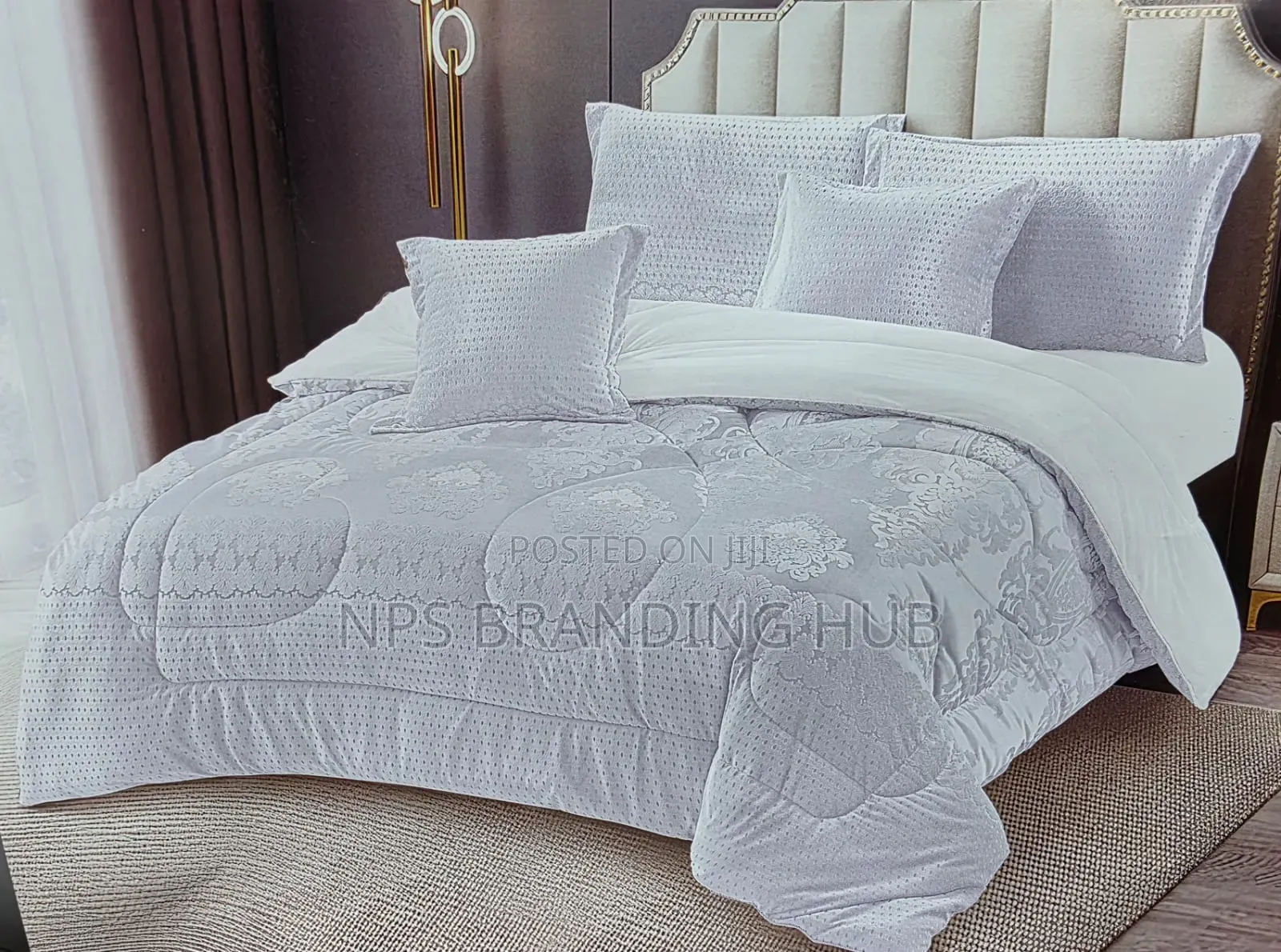 6pc Heavy Silk Warm Duvets Size: 6*6/6*7 Sk