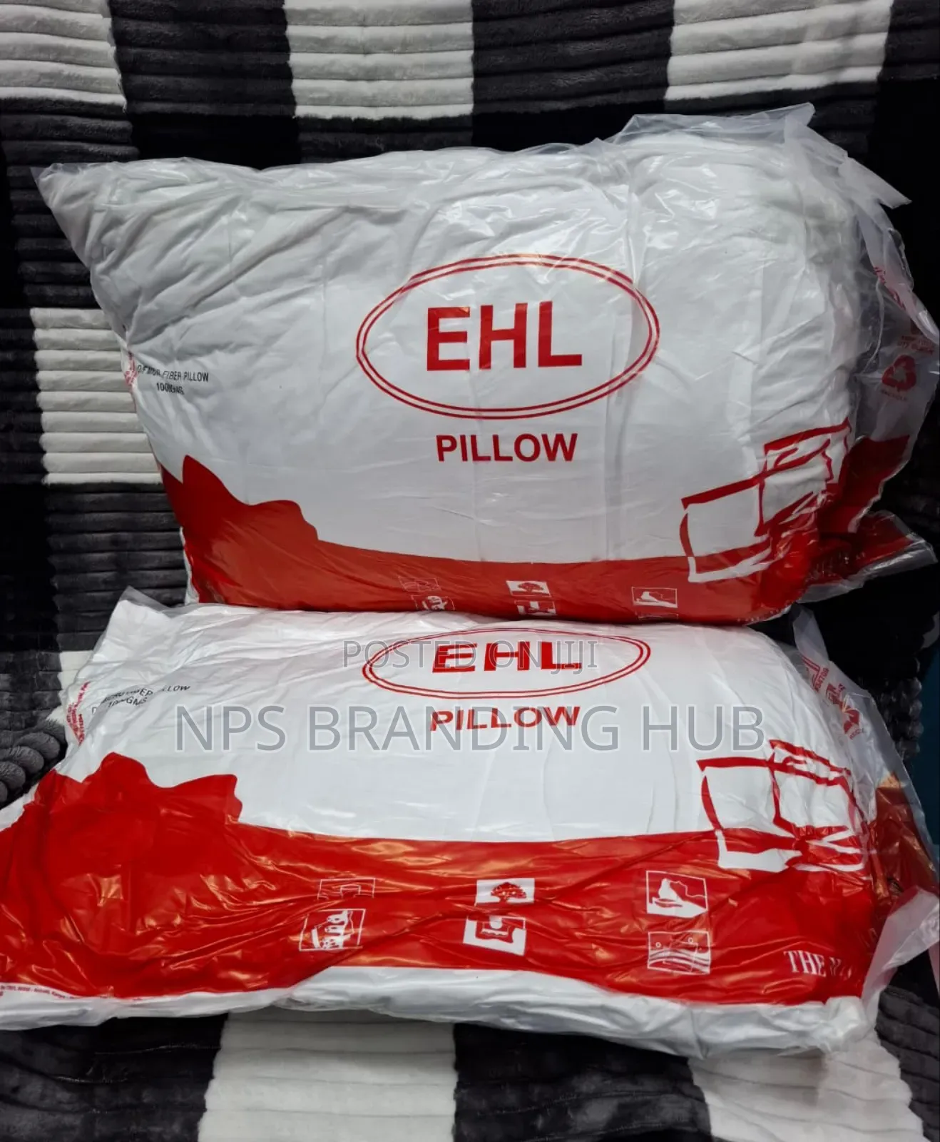 White Compressed Fibre Bed Pillows Sk