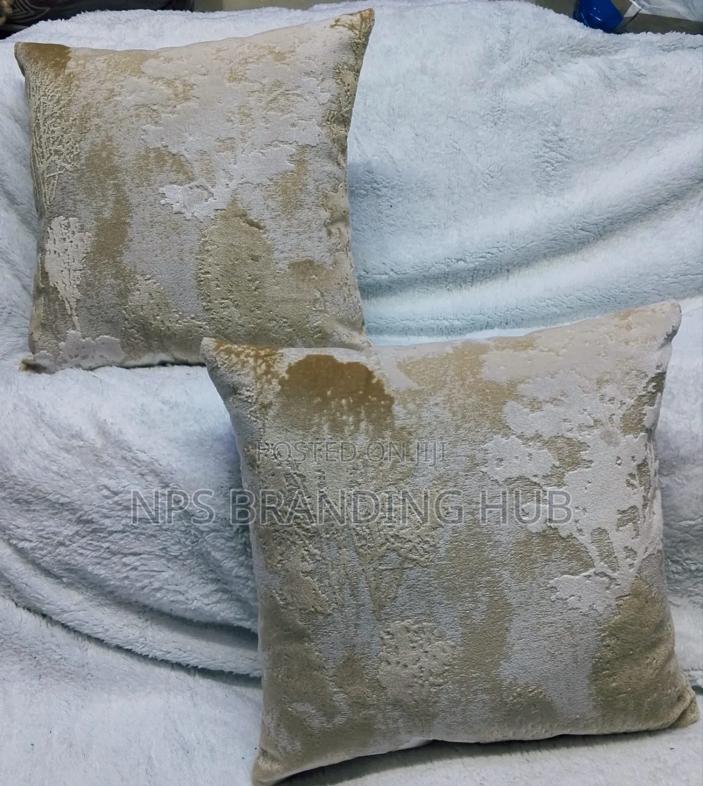 Jacquard Velvet Throw Pillow Covers Size: *45*45cm Sk