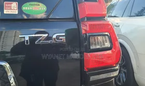 Toyota Land Cruiser Prado 2.8 2019 Black