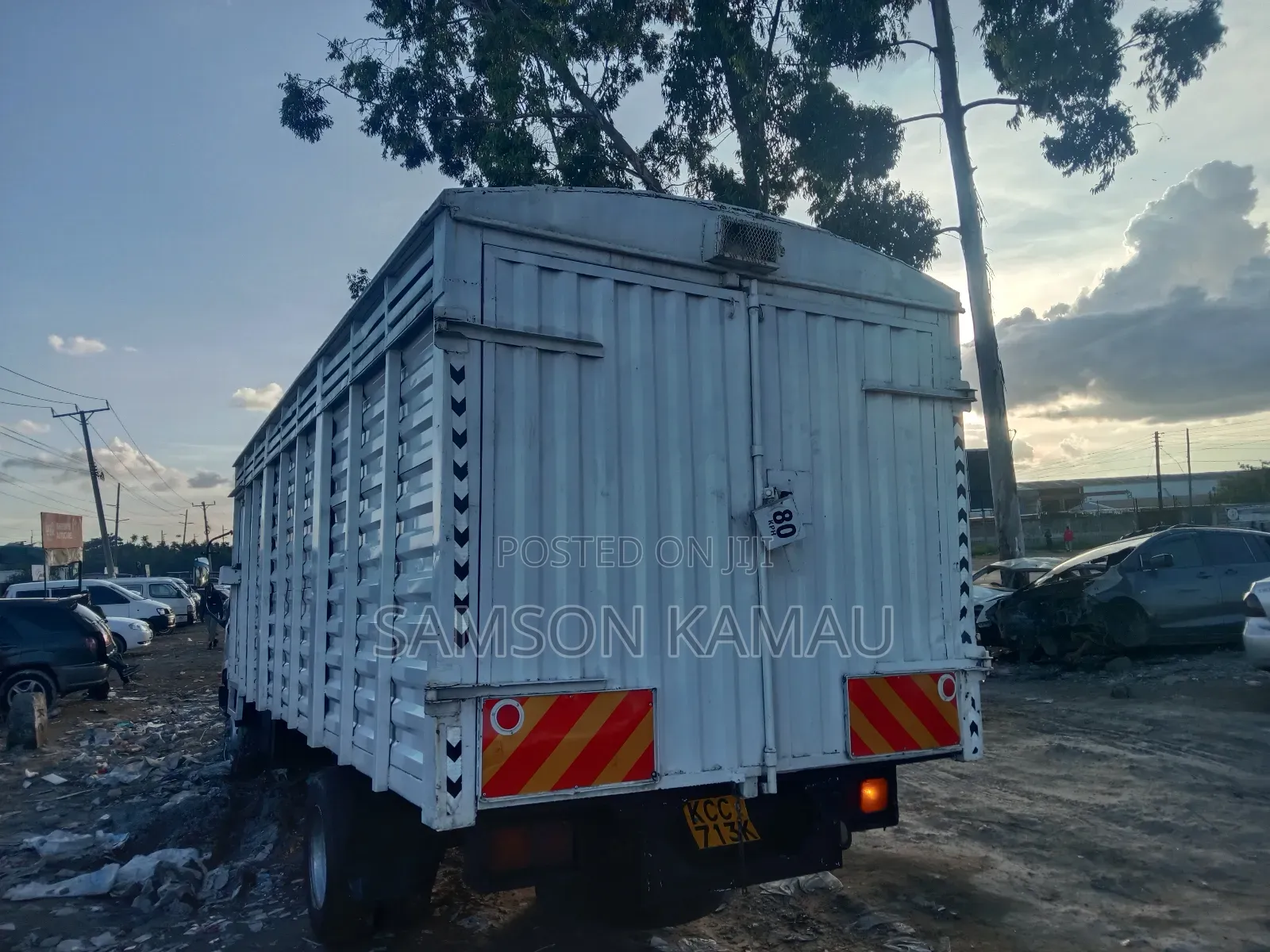 Isuzu FRR Lorry