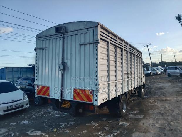 Isuzu FRR Lorry - thumbnail 5