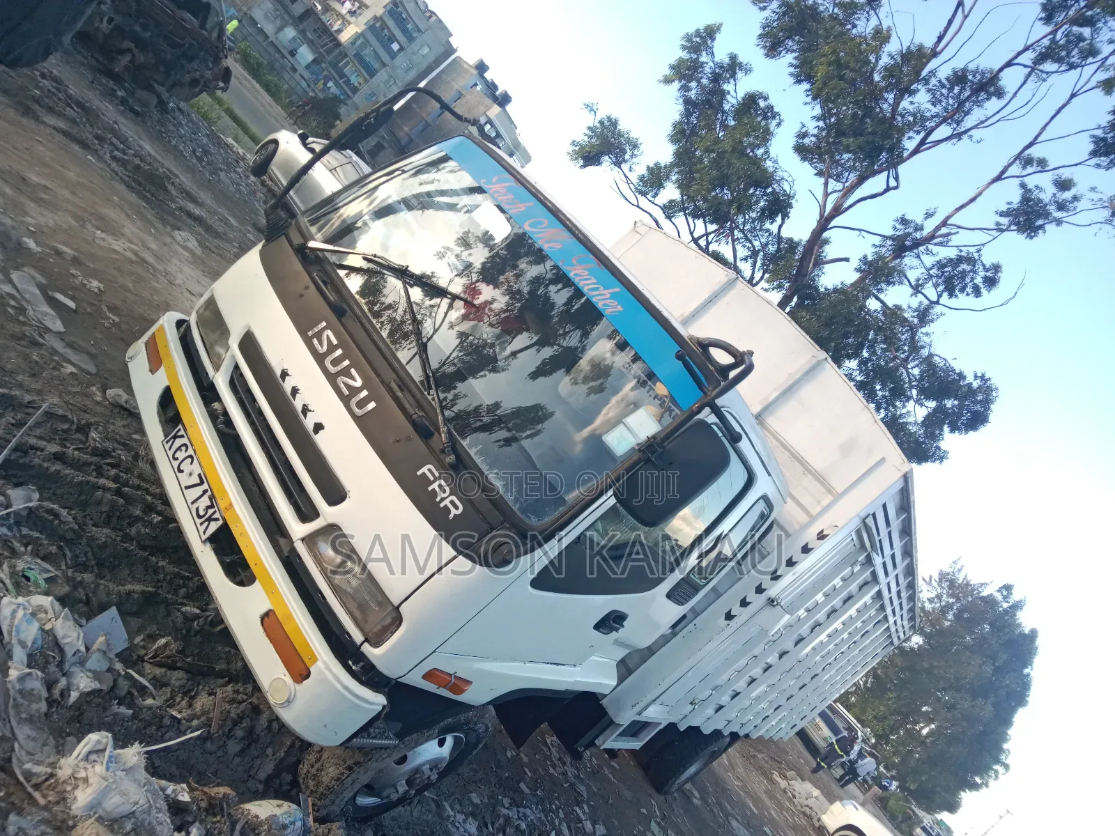 Isuzu FRR Lorry