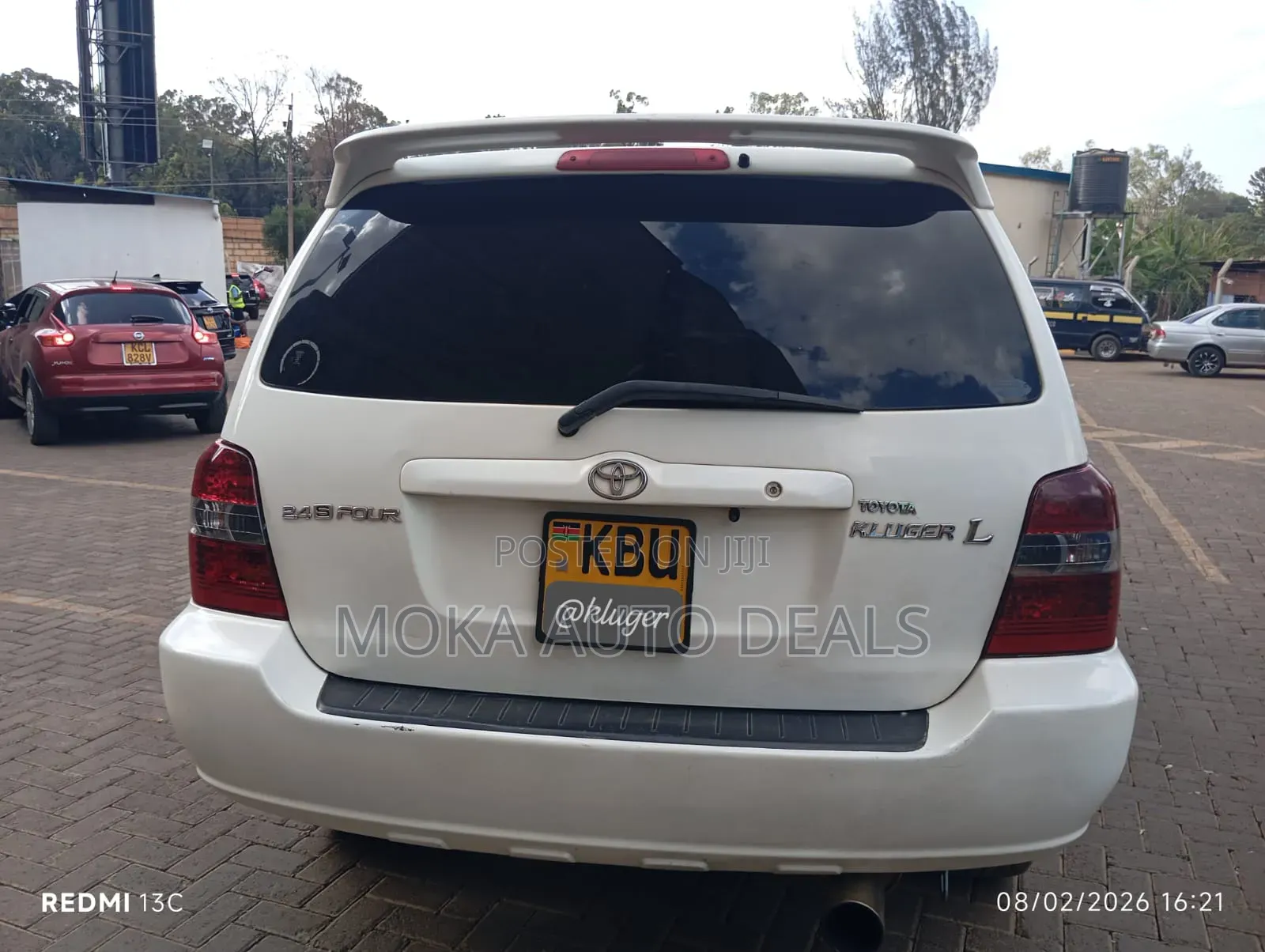 Toyota Kluger 2006 White
