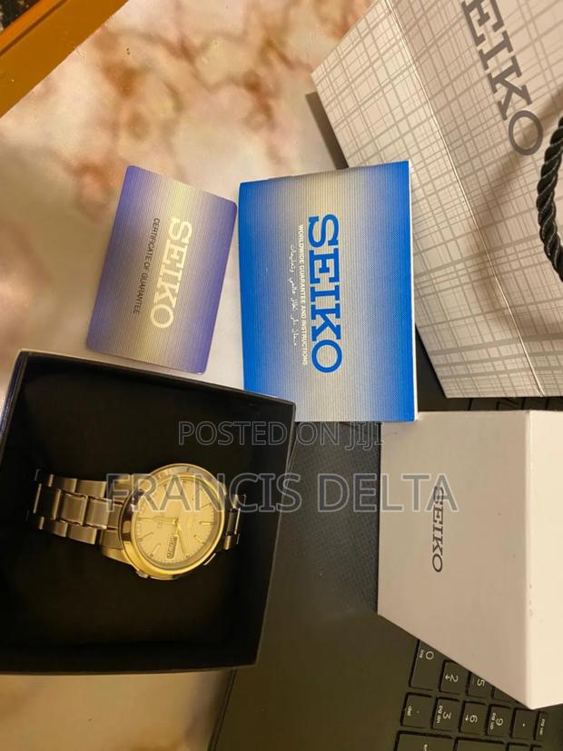Seiko 5 Watch - thumbnail 3
