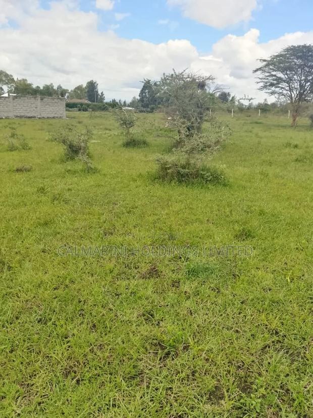Distress!!1/4 Acre (100 by 100) Plot for Sale in Matasia, Oloika Road