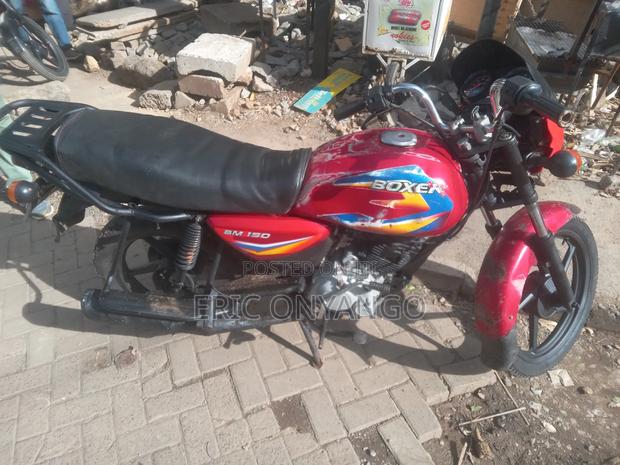 Bajaj Boxer 150 UG 2021 Red