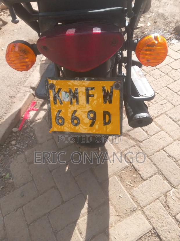 Bajaj Boxer 150 UG 2021 Red - thumbnail 4