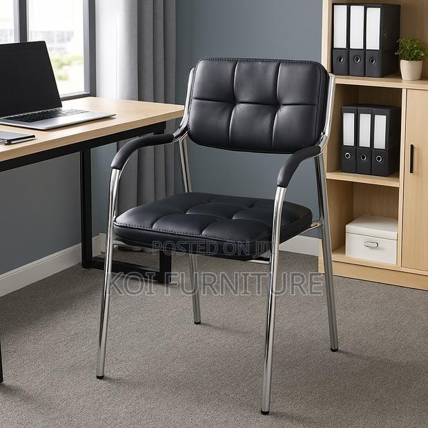 Office Chair : Stackable Catalina Visitors Office Seat - thumbnail 3