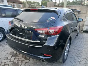 Mazda Axela 2018 Black