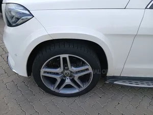 Mercedes-Benz GLS-Class GLS400 4Matic 2018 White