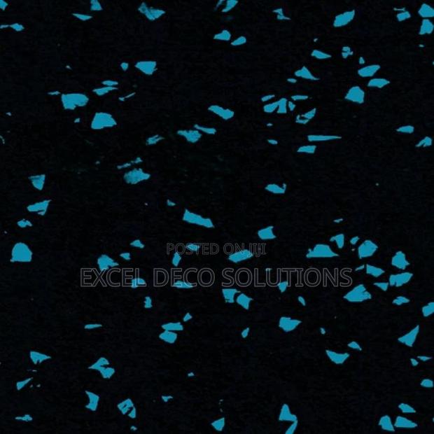 Strong Blue Speckled Rubber Flooring for Fitness and Training Rooms