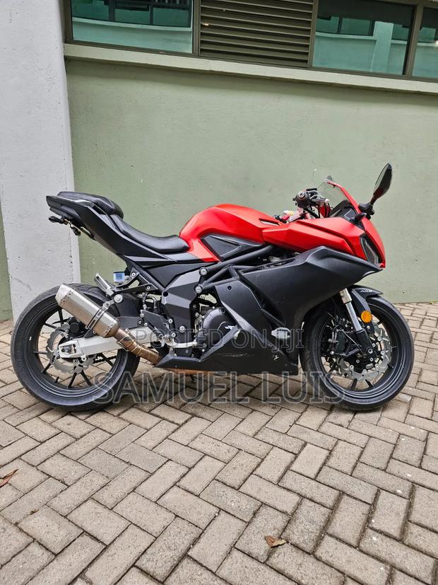 Taro GP1 400R 2023 Red - thumbnail 2