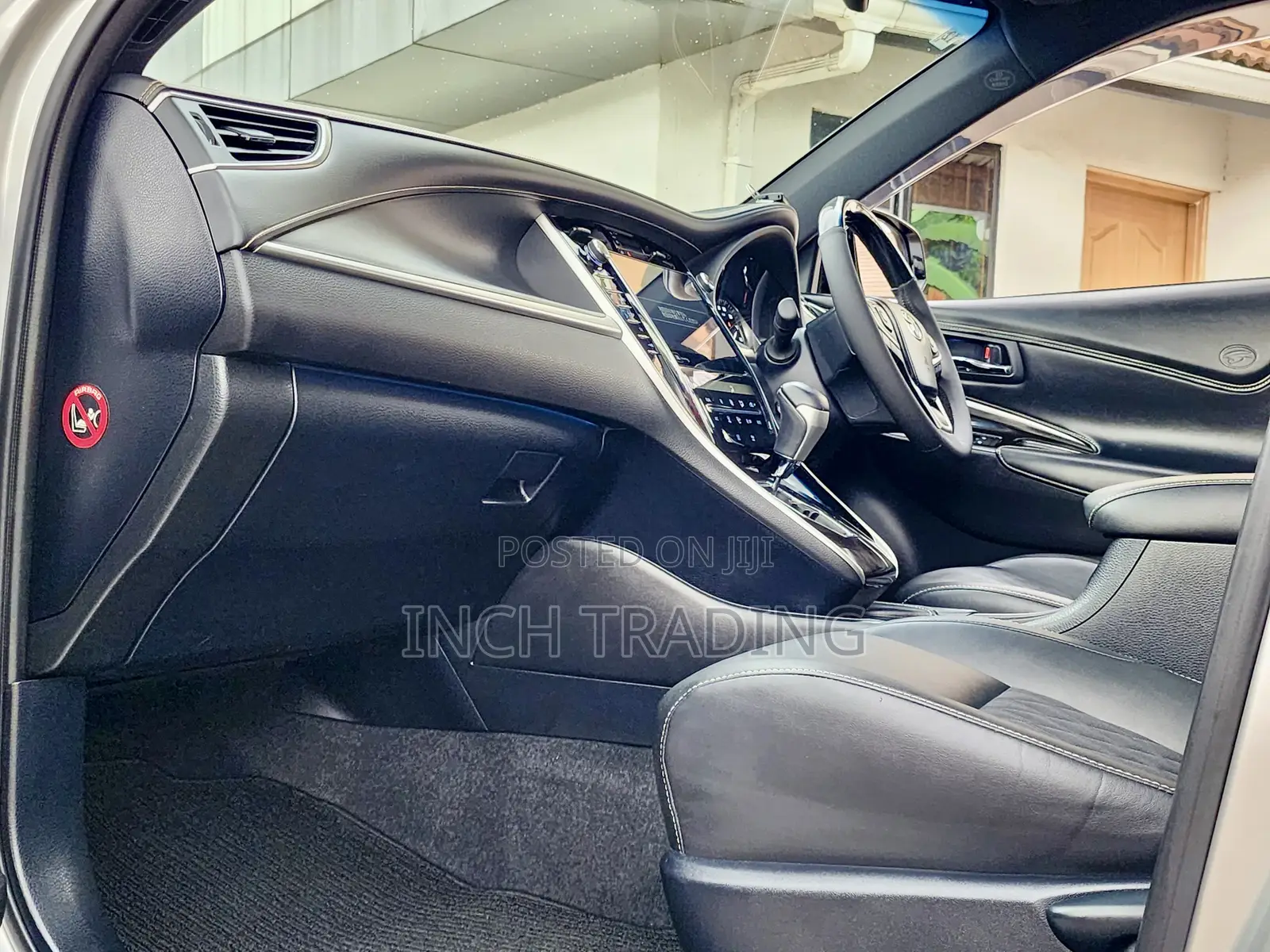 Toyota Harrier 2.0 2019 Silver