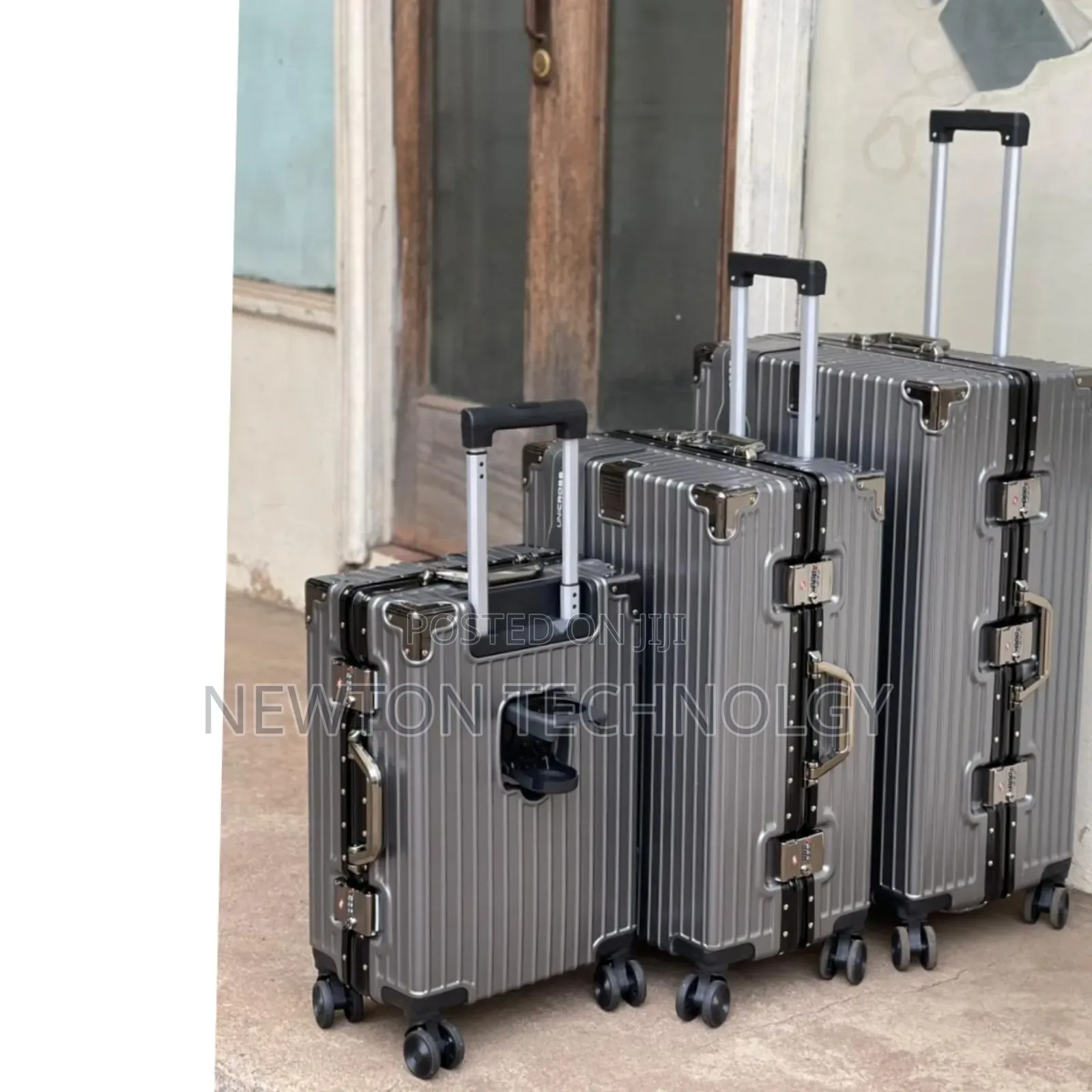 3 in 1 Laxurious Managerialaliminium Flame Unicross Zippless Suitcase