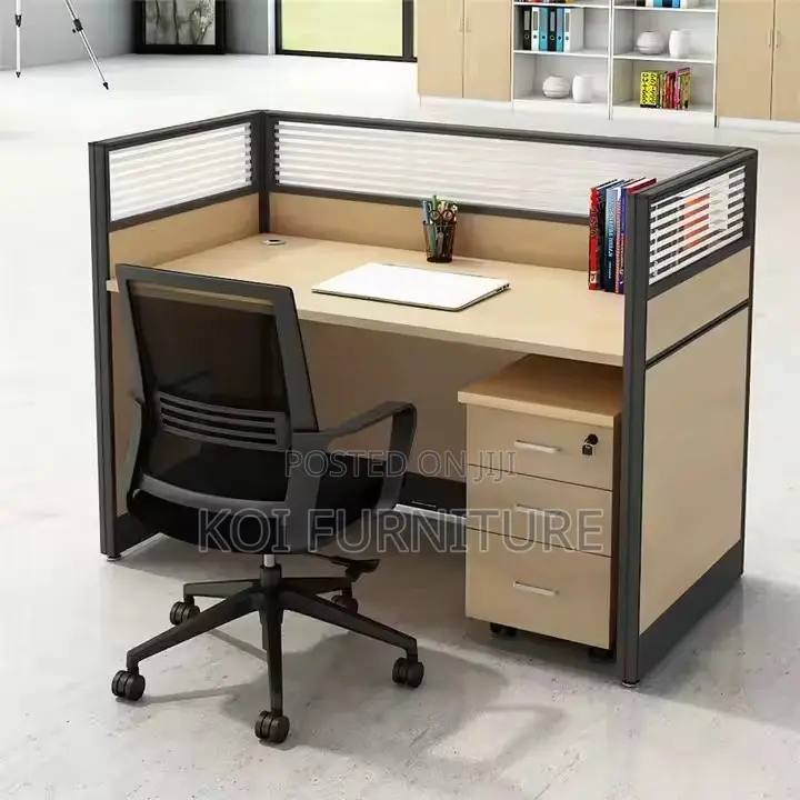 Office Desk : 1-Way Modular Office Workstation