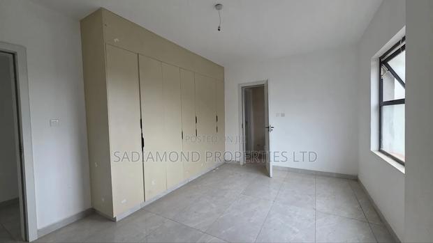 4bdrm Duplex in Spring Valley for rent - thumbnail 4