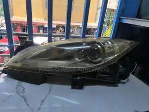 Mazda Atenza 2008 Xenon Headlights