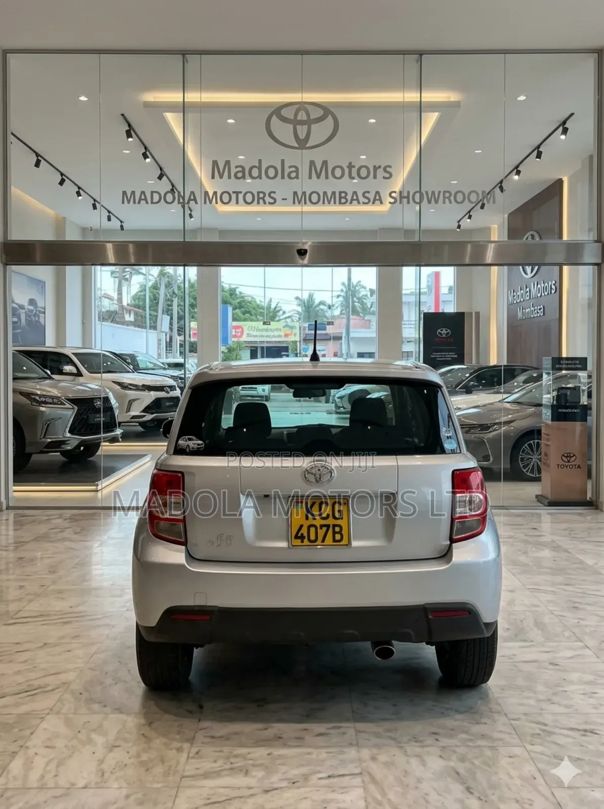 Toyota IST 2012 Silver