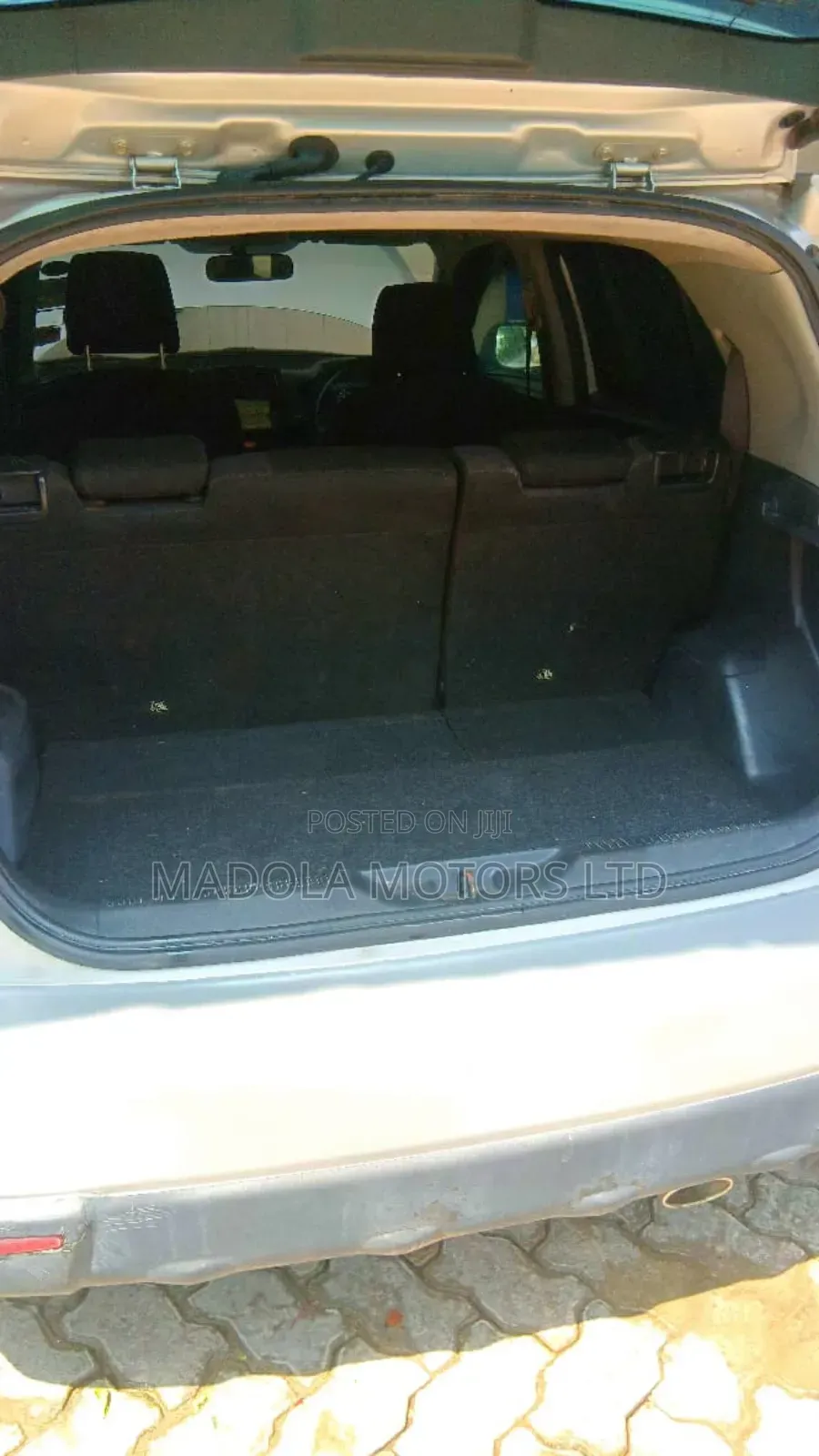 Toyota IST 2012 Silver