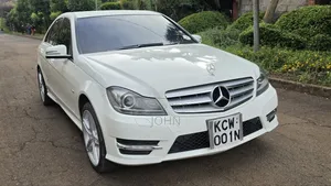 Mercedes-Benz C200 2012 White