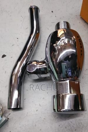 Lirlee Push Urinal Valve - thumbnail 2