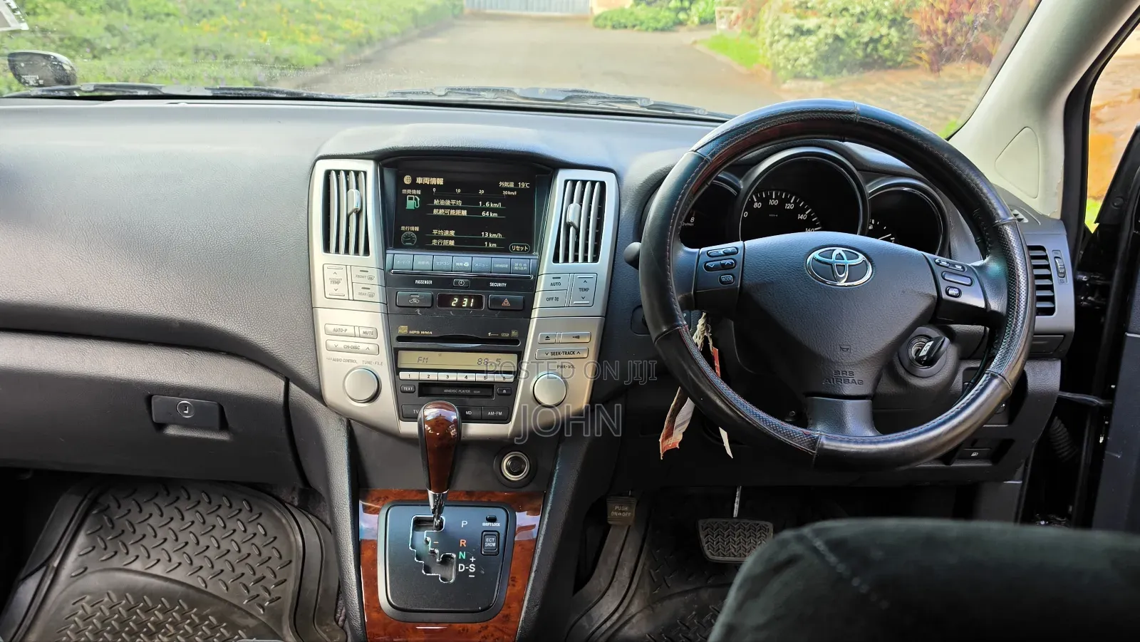 Toyota Harrier 2.4 2012 Black