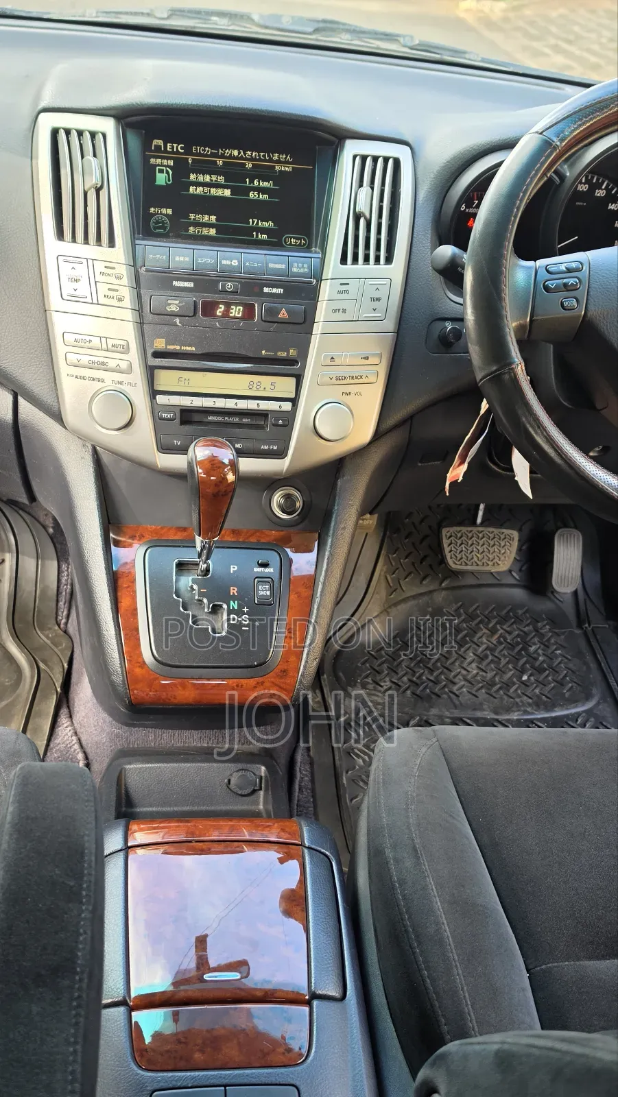 Toyota Harrier 2.4 2012 Black